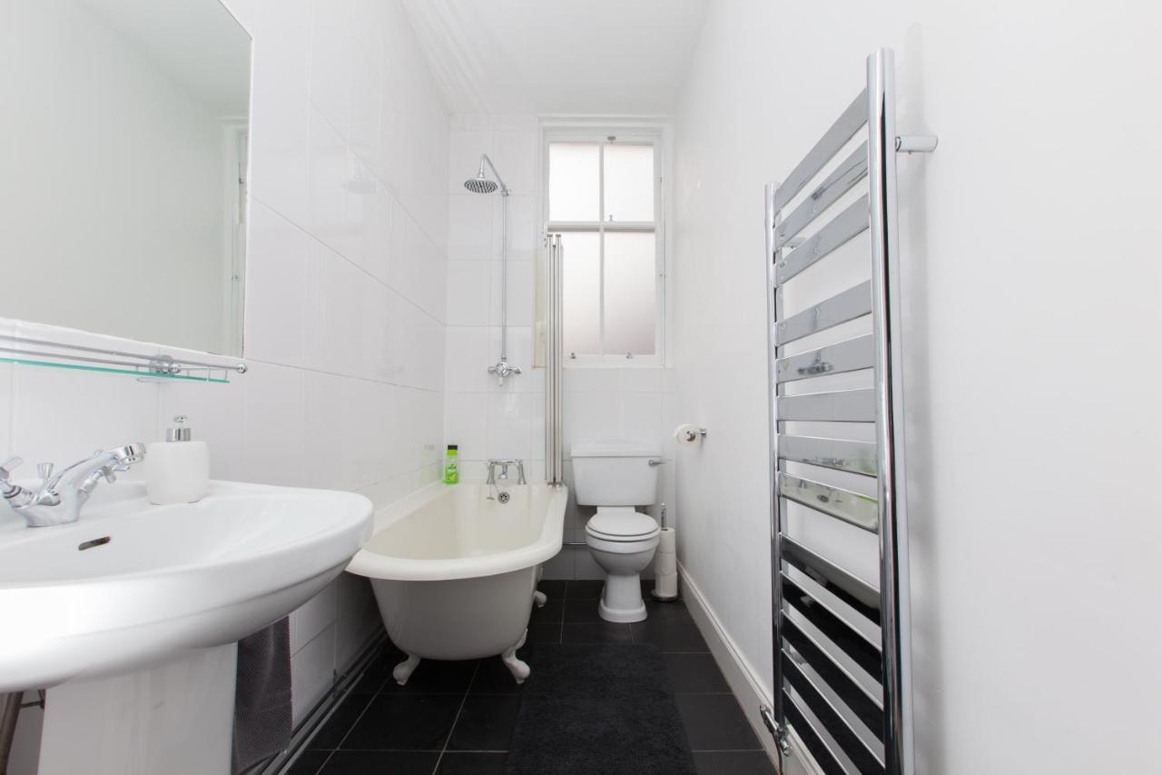 Amazing Apartments - London Road By Holyrood Park Edimburgo Esterno foto